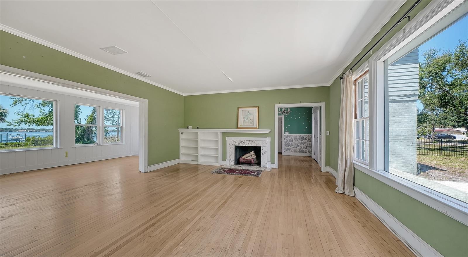 Image 8 of 53 For 1705 4th Street W