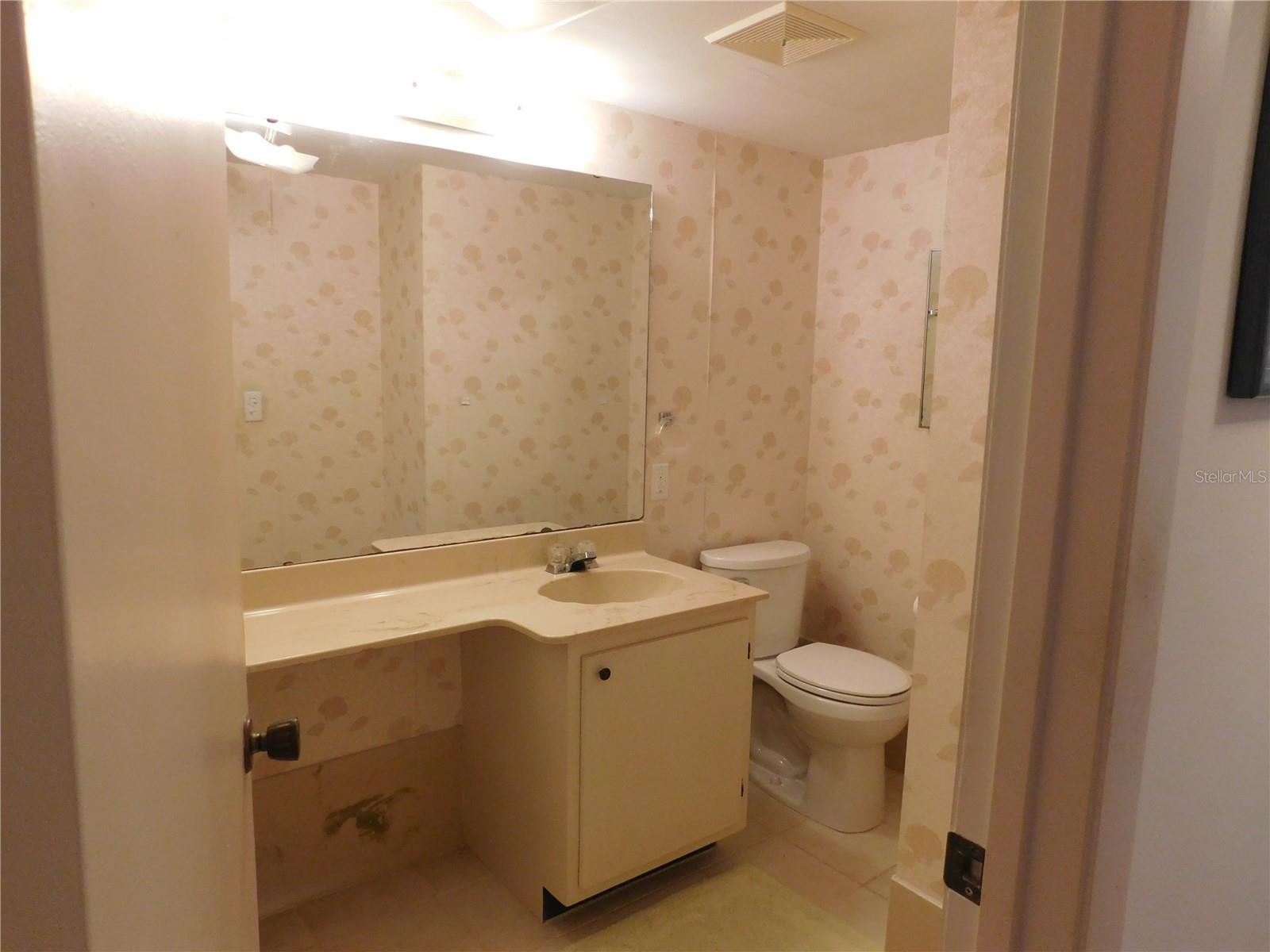 Image 38 of 41 For 5400 34th Street W L5