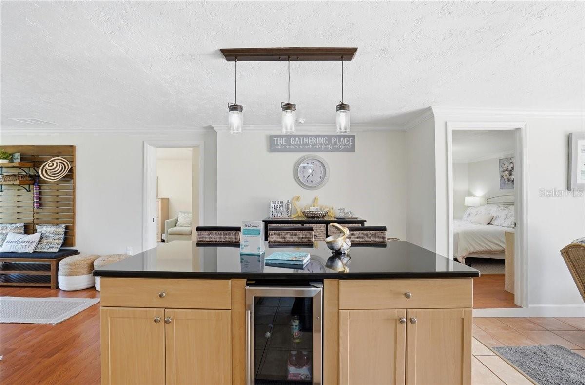 Image 16 of 73 For 1129 Riviera Street