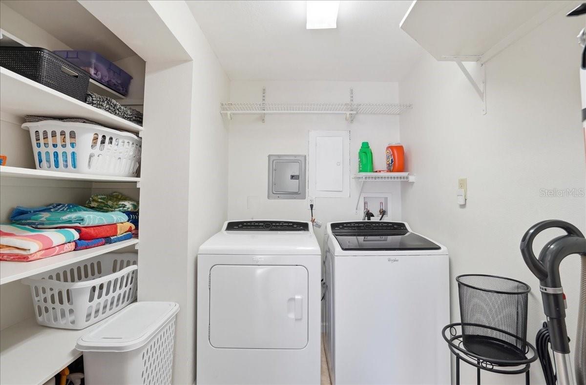 Image 27 of 73 For 1129 Riviera Street