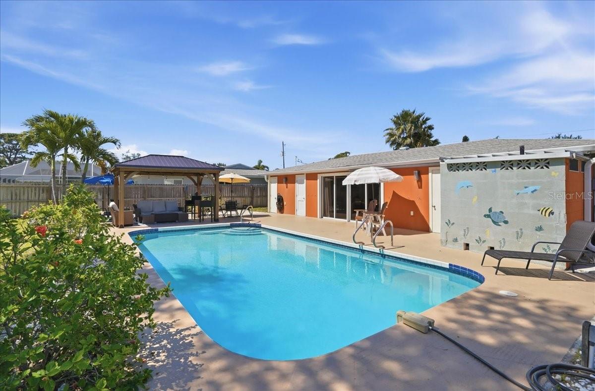 Image 40 of 73 For 1129 Riviera Street