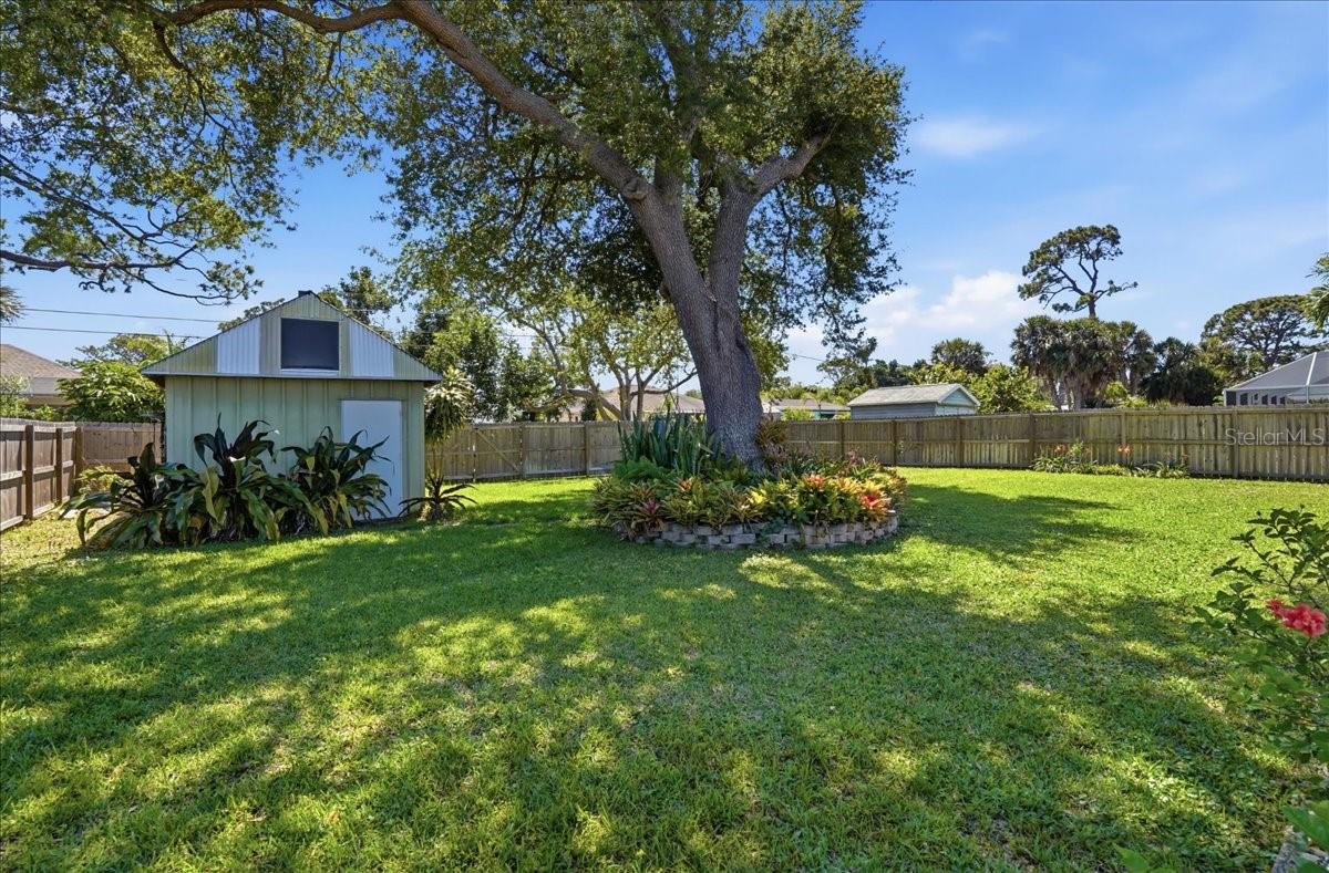 Image 41 of 73 For 1129 Riviera Street