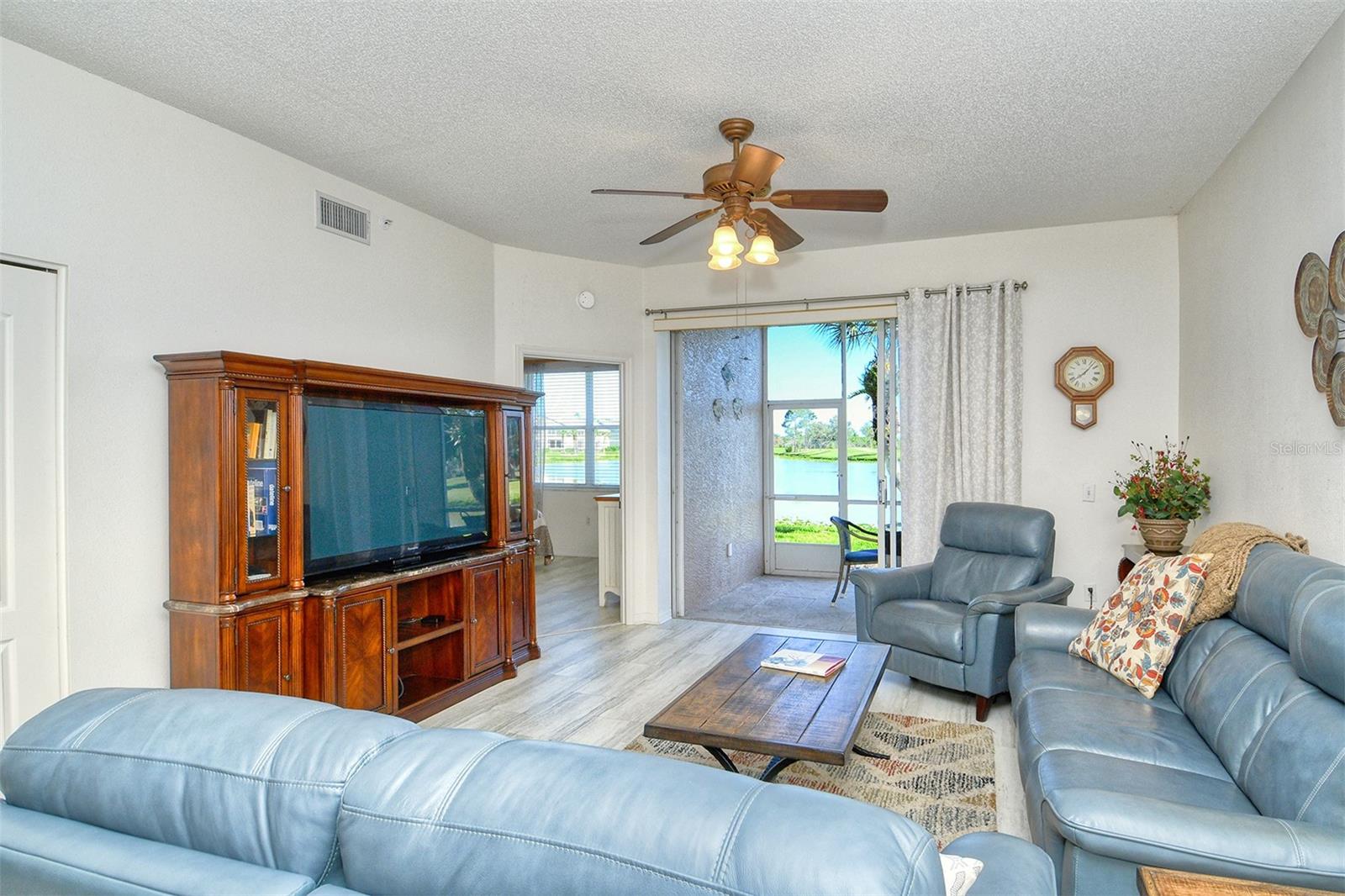 Image 11 of 64 For 5271 Mahogany Run Avenue 712