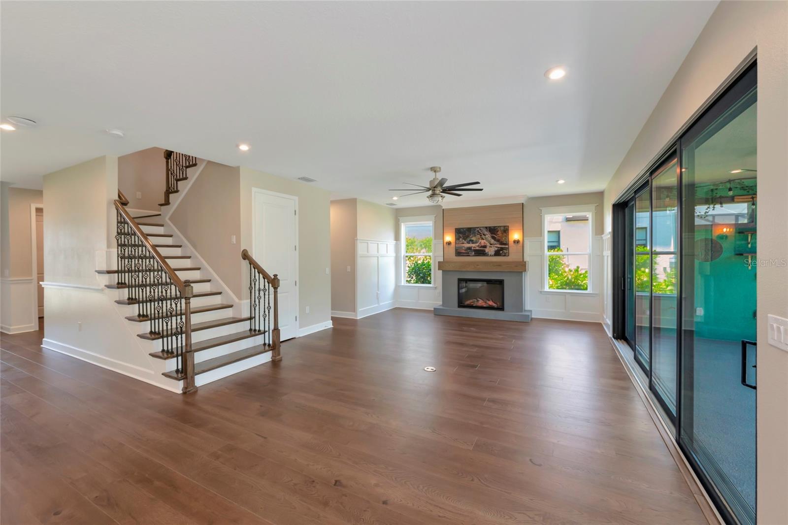 Image 20 of 93 For 10187 Milky Way Circle