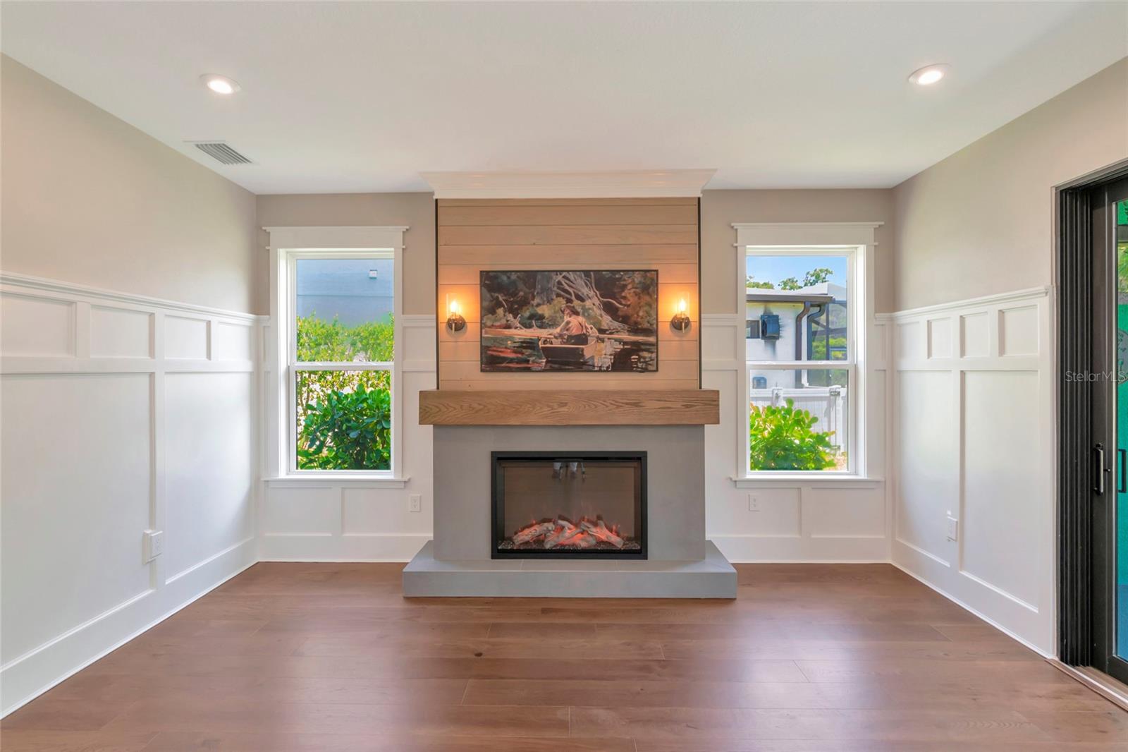 Image 21 of 93 For 10187 Milky Way Circle