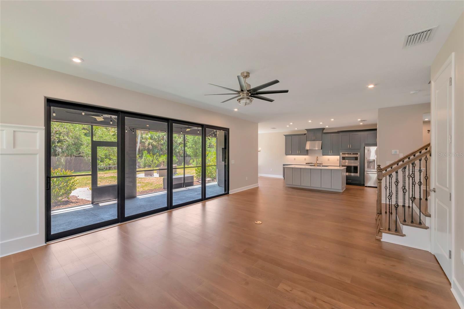 Image 22 of 93 For 10187 Milky Way Circle