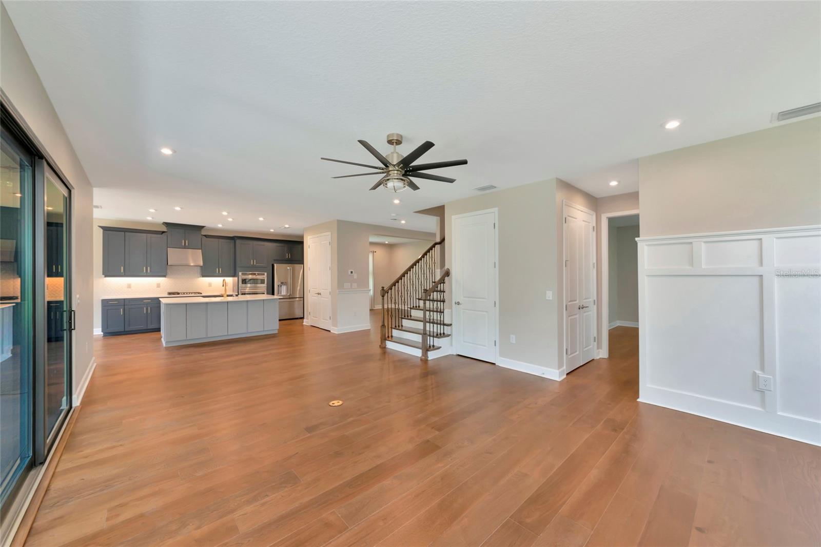 Image 23 of 93 For 10187 Milky Way Circle