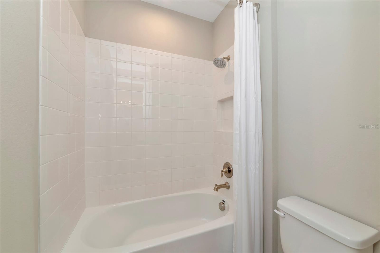 Image 43 of 93 For 10187 Milky Way Circle