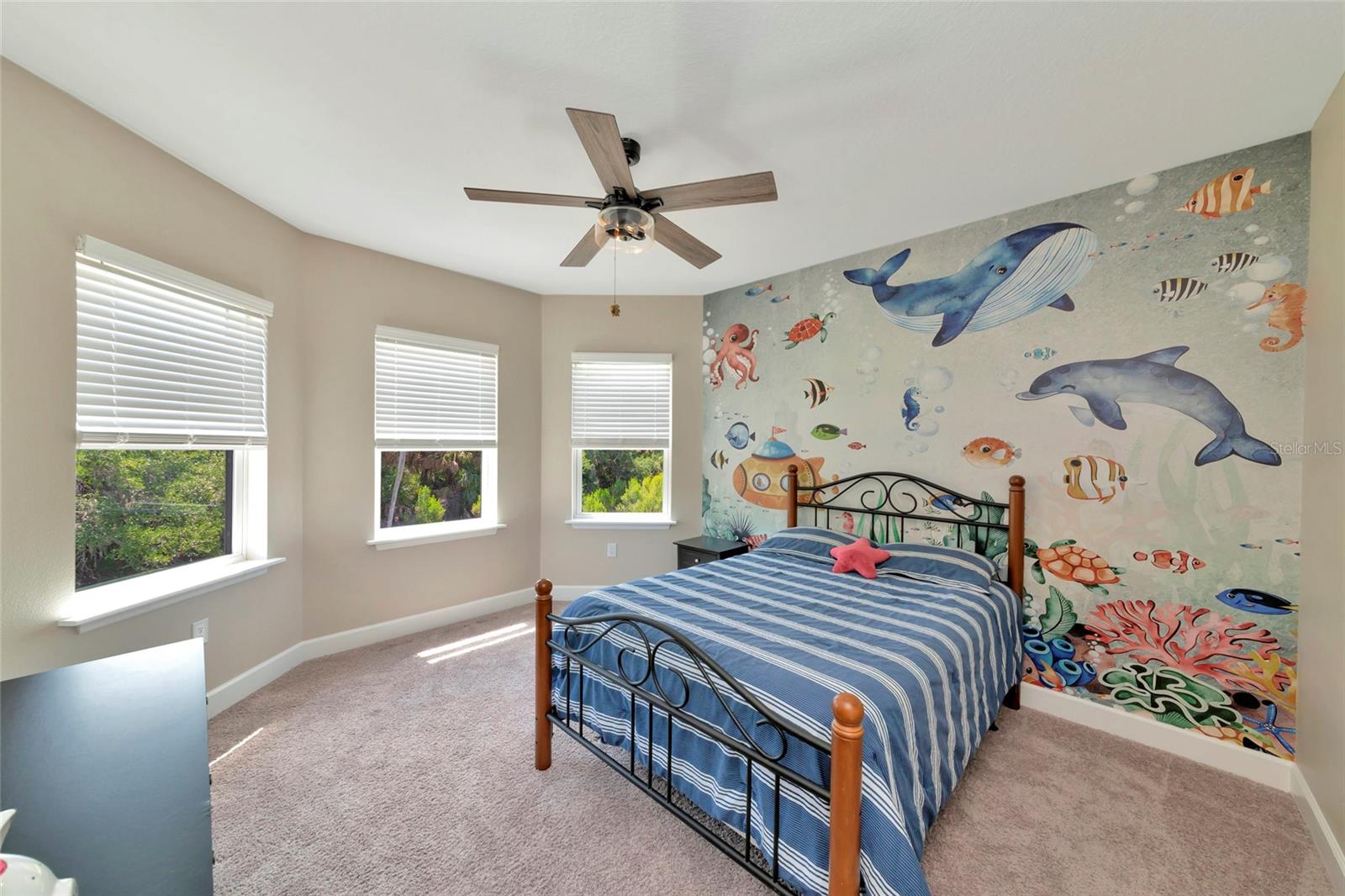 Image 44 of 93 For 10187 Milky Way Circle