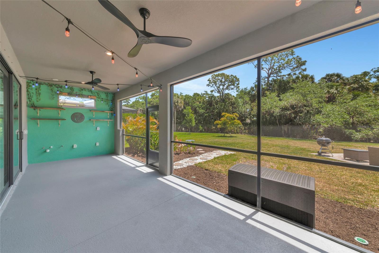 Image 53 of 93 For 10187 Milky Way Circle