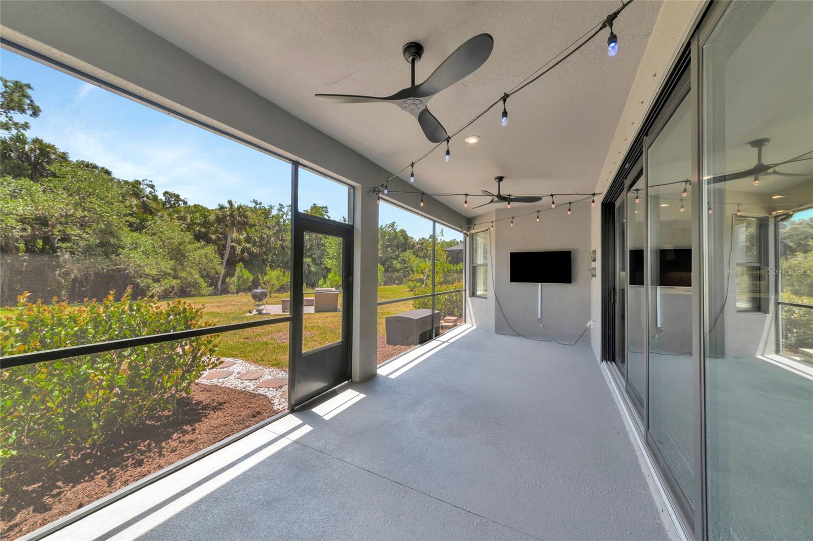 Image 54 of 93 For 10187 Milky Way Circle