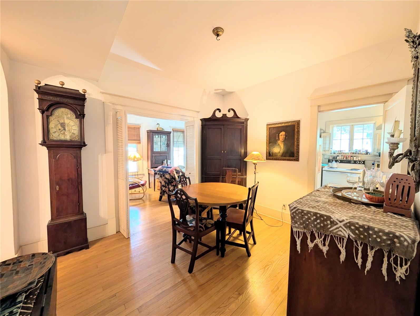 Image 11 of 19 For 1701 Siesta Drive