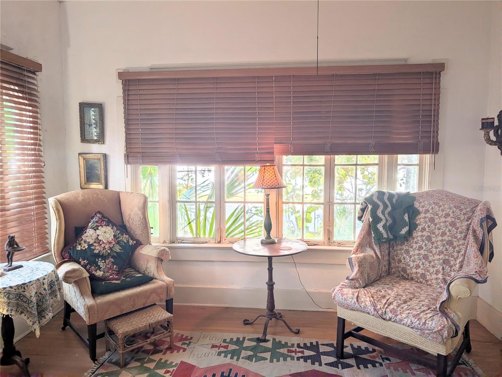 Image 7 of 19 For 1701 Siesta Drive