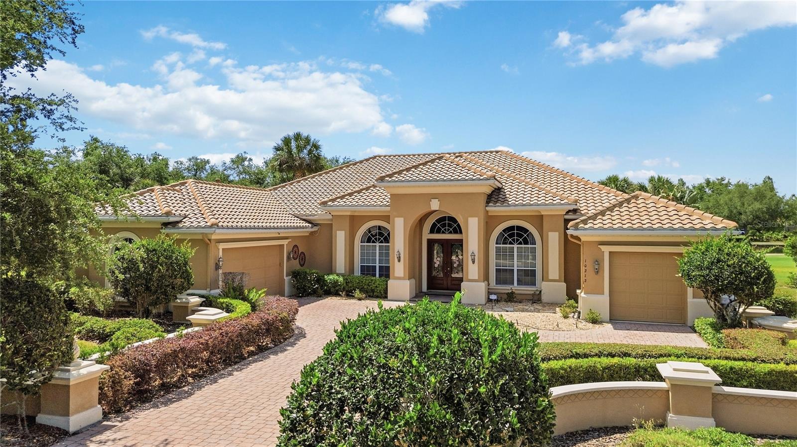 Listing photo id 57 for 10212 Discovery Terrace