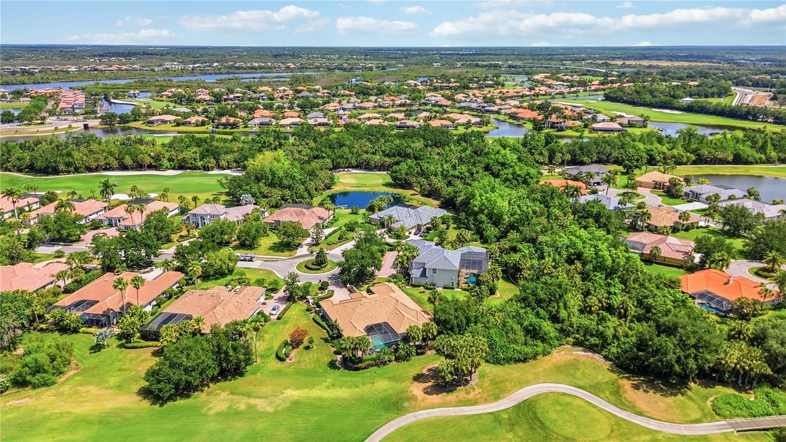 Listing photo id 68 for 10212 Discovery Terrace
