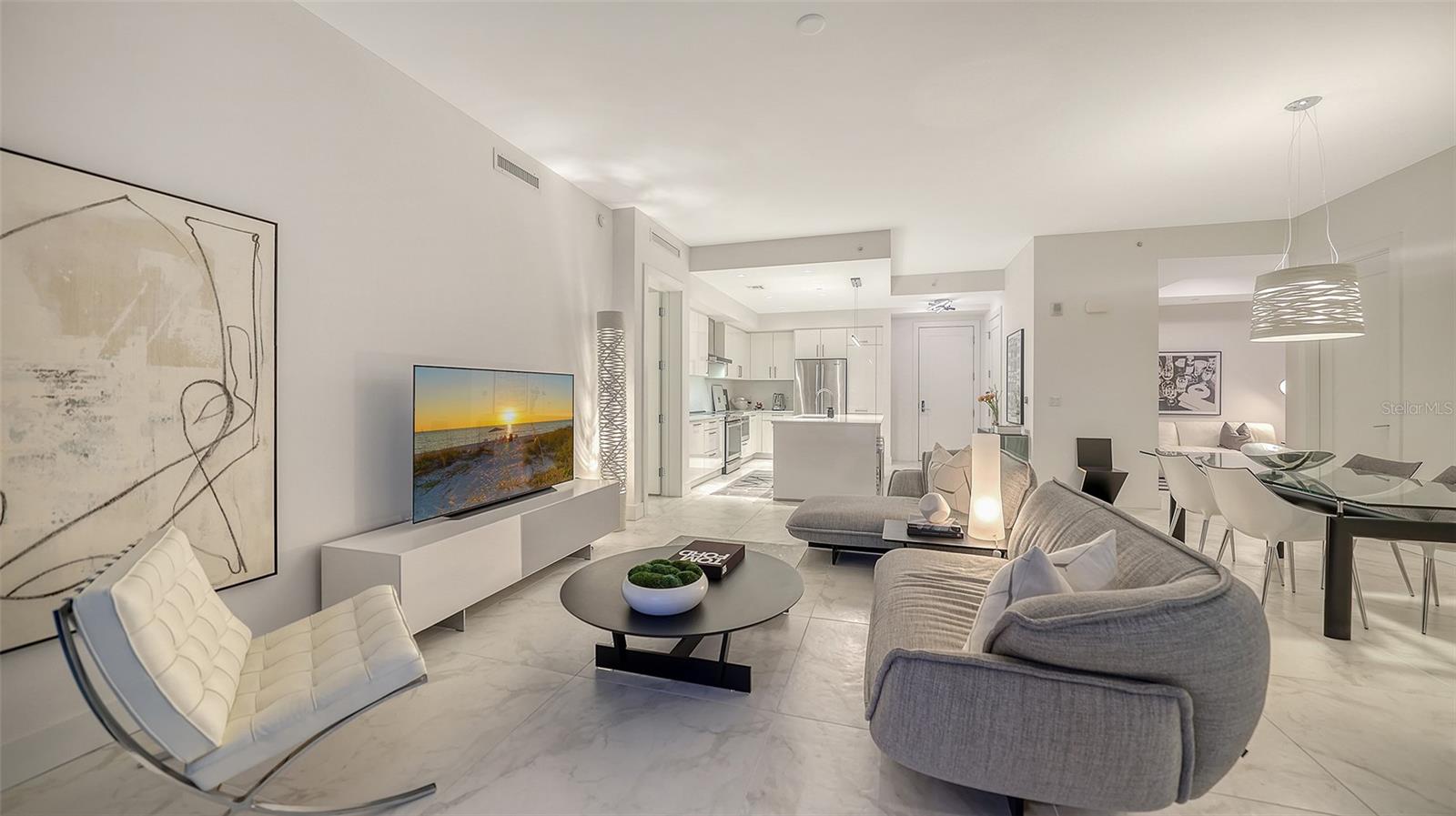 Image 5 of 38 For 111 Pineapple Avenue 1013