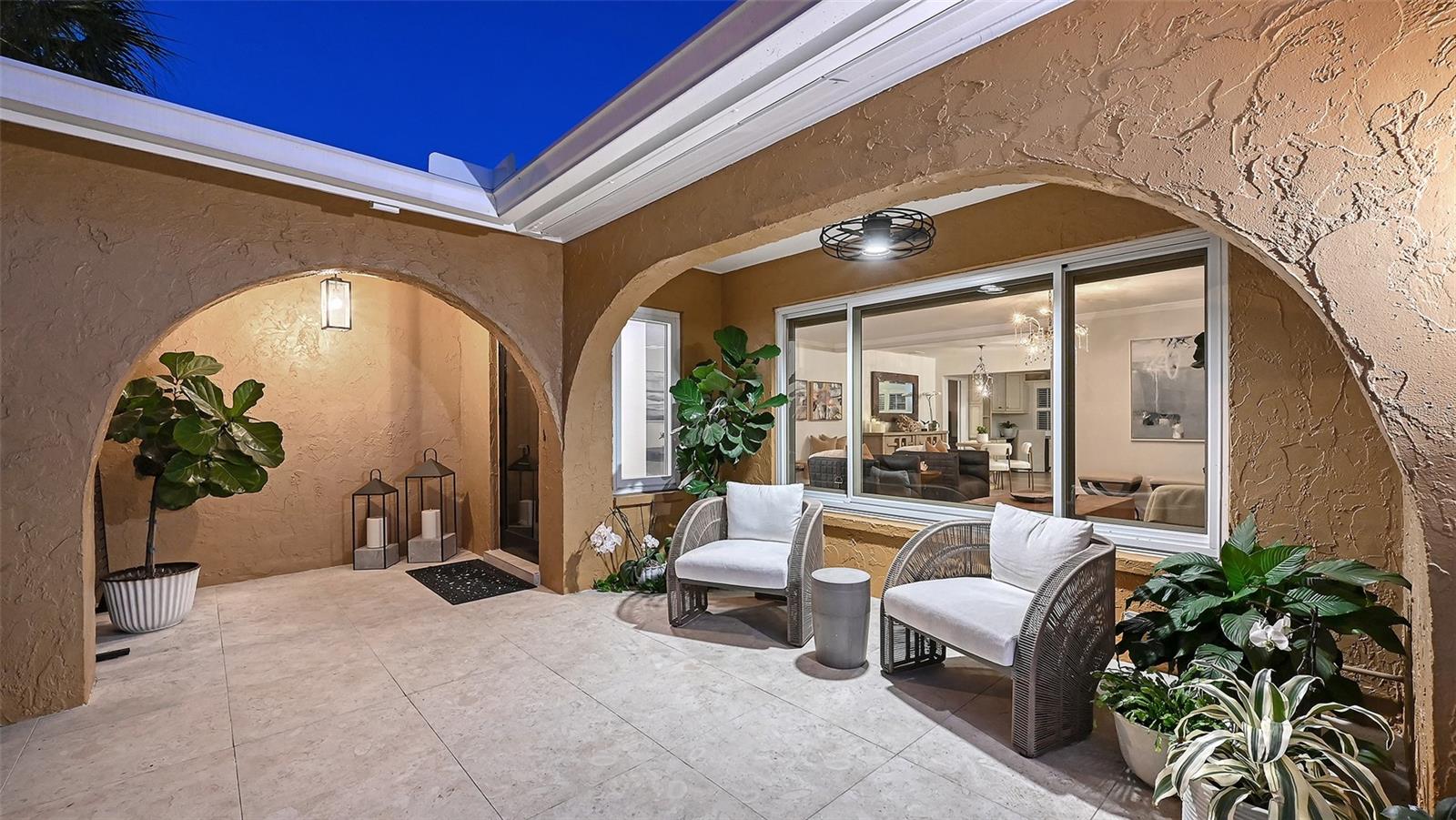 Image 16 of 76 For 7137 Westmoreland Drive