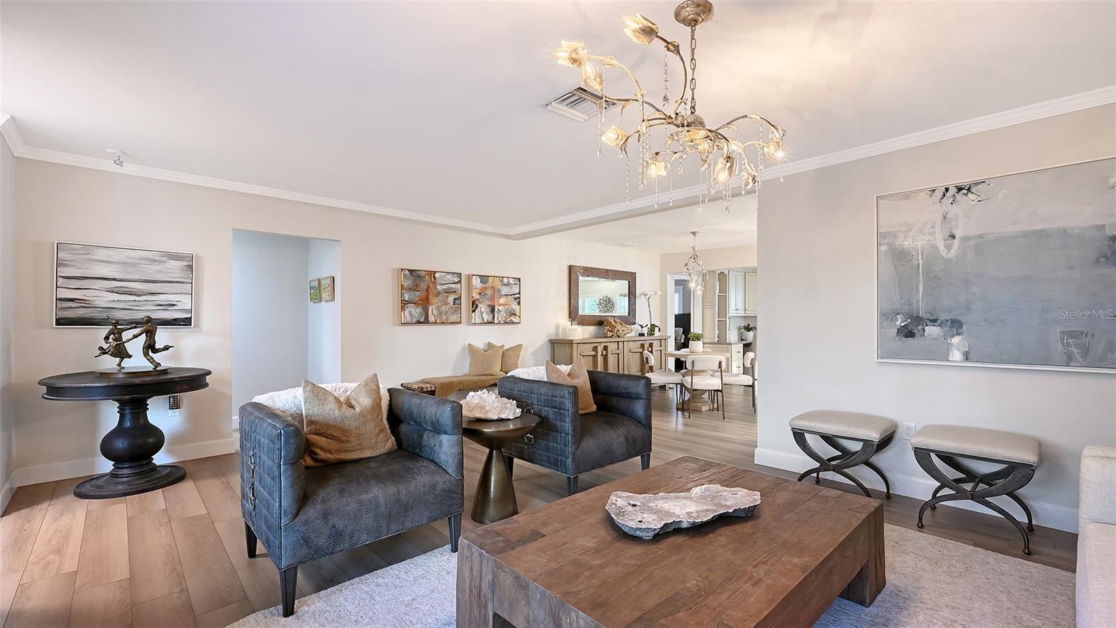 Image 20 of 76 For 7137 Westmoreland Drive