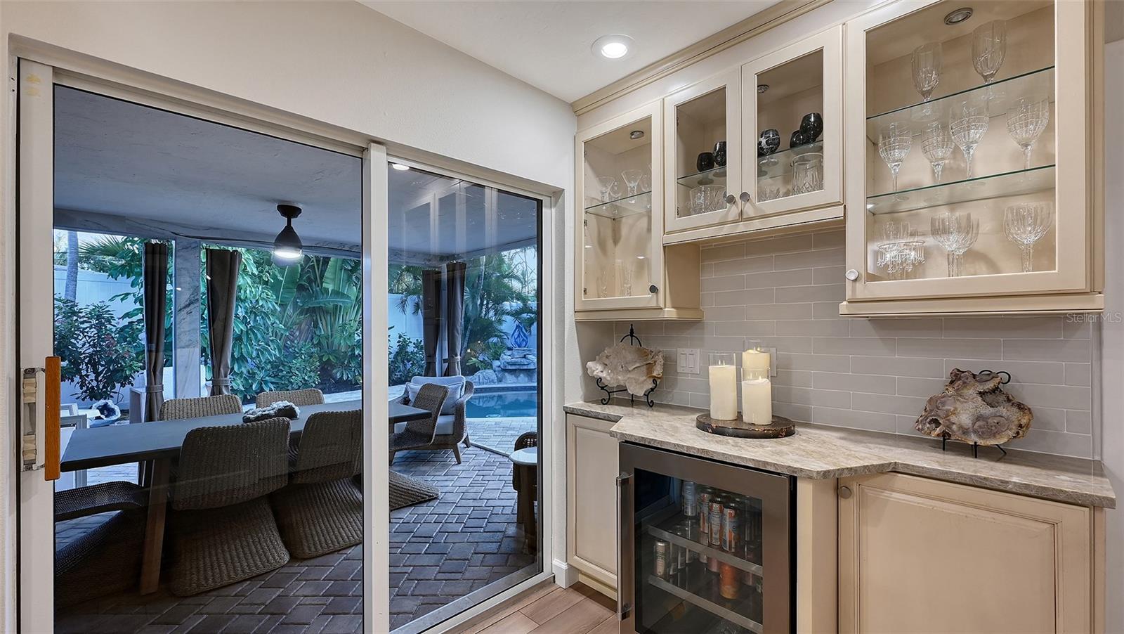 Image 31 of 76 For 7137 Westmoreland Drive