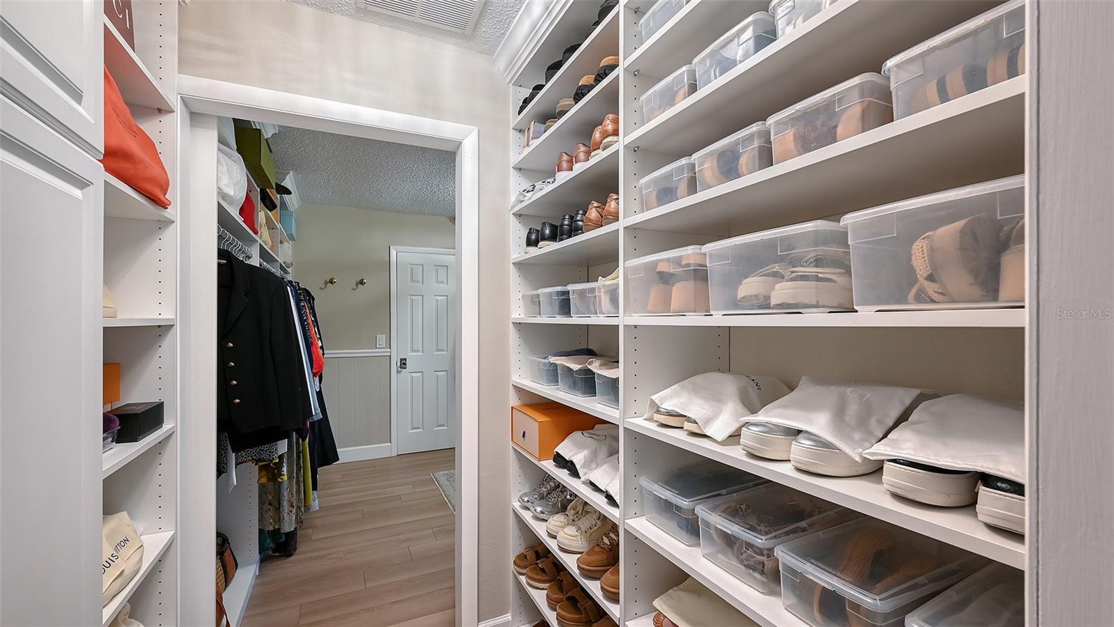 Image 39 of 76 For 7137 Westmoreland Drive