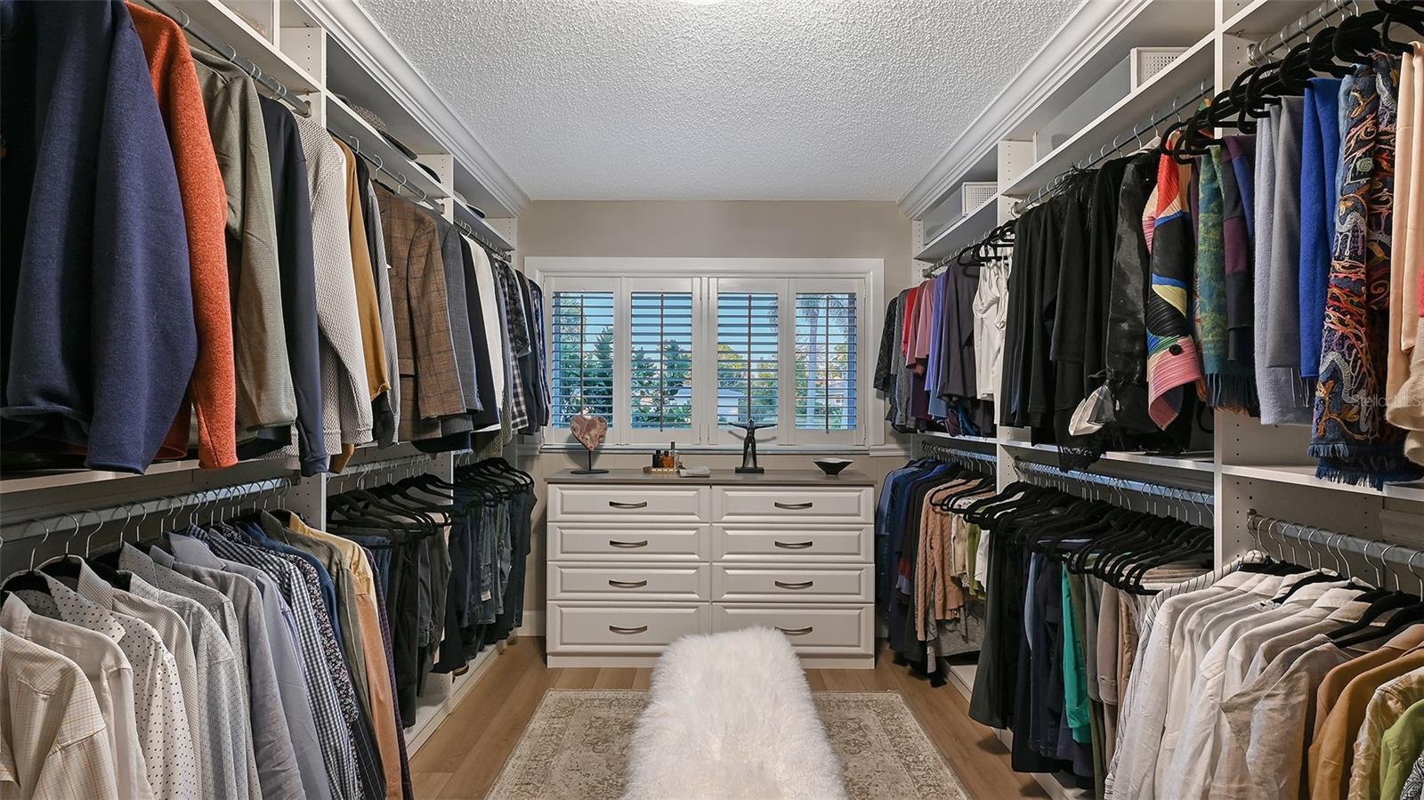 Image 41 of 76 For 7137 Westmoreland Drive