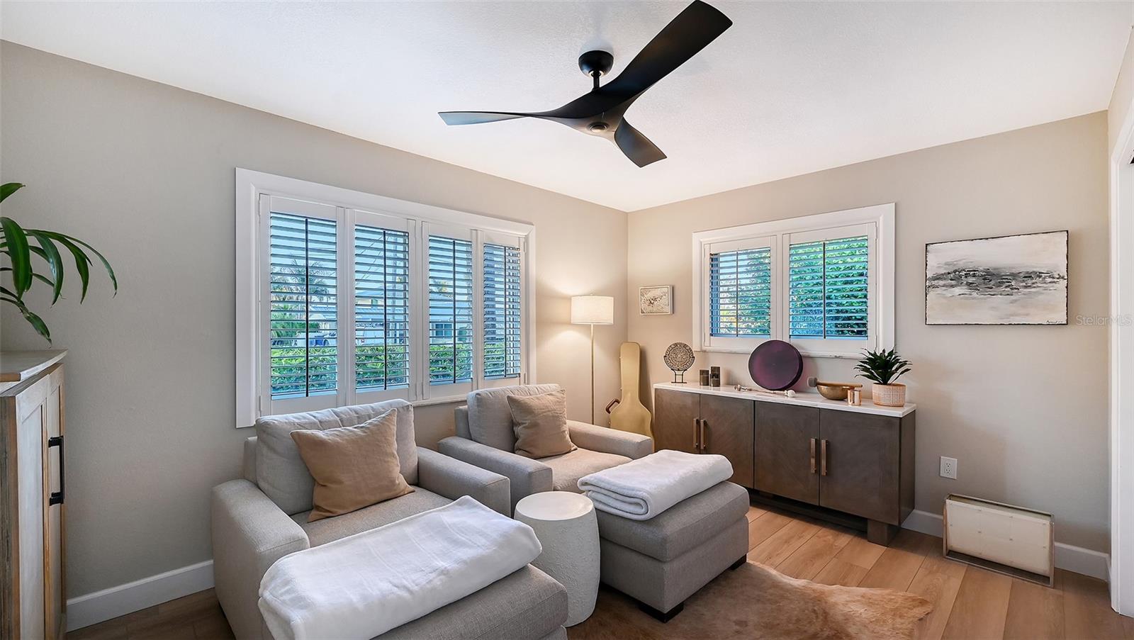 Image 42 of 76 For 7137 Westmoreland Drive