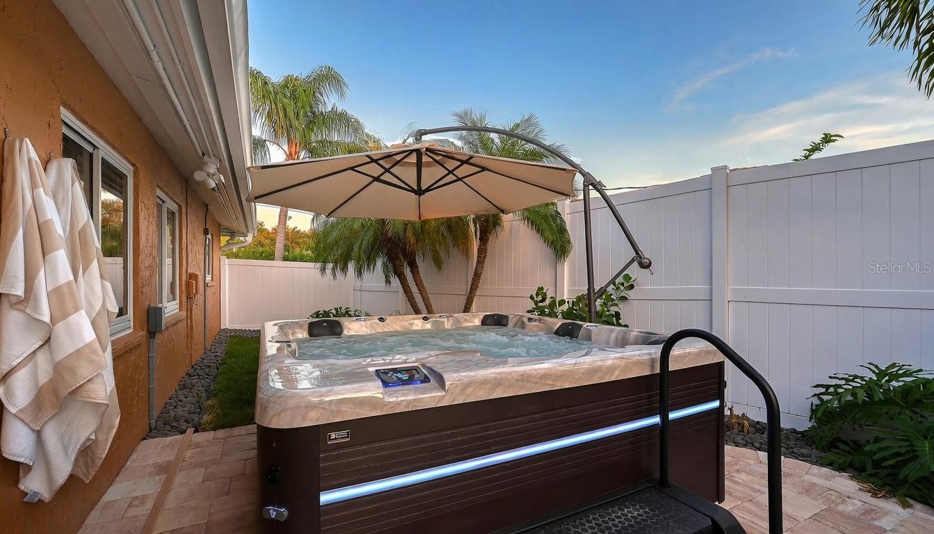 Image 59 of 76 For 7137 Westmoreland Drive