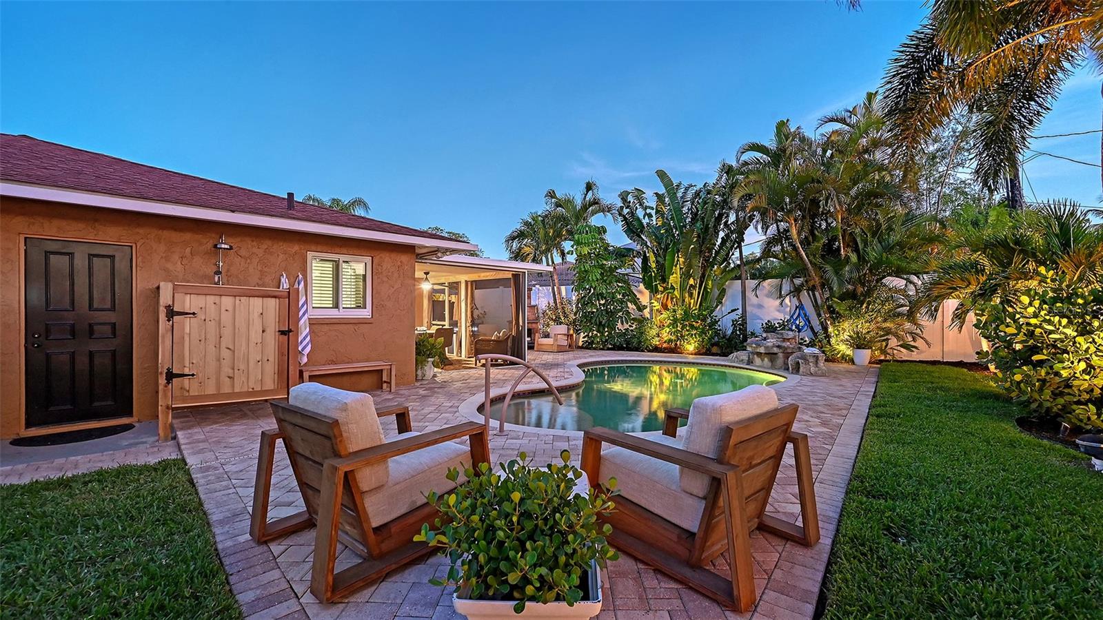 Image 66 of 76 For 7137 Westmoreland Drive