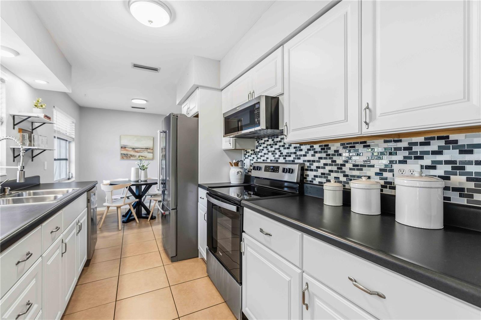 Image 16 of 49 For 530 Saint Andrews Drive