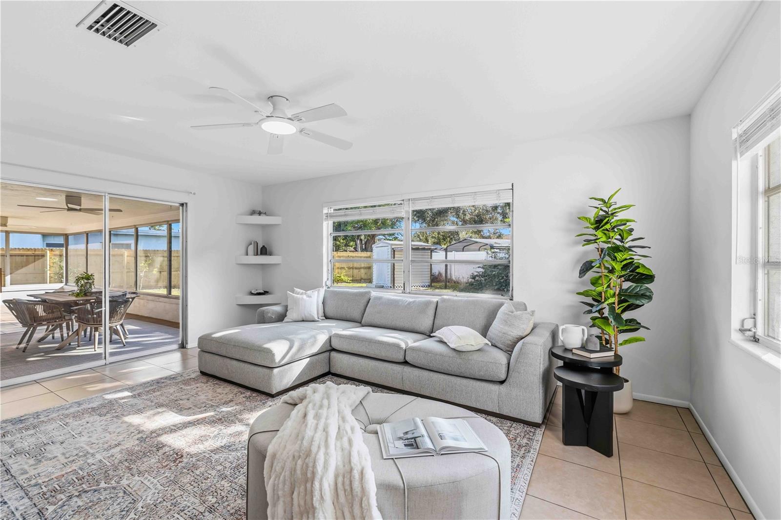 Image 9 of 49 For 530 Saint Andrews Drive