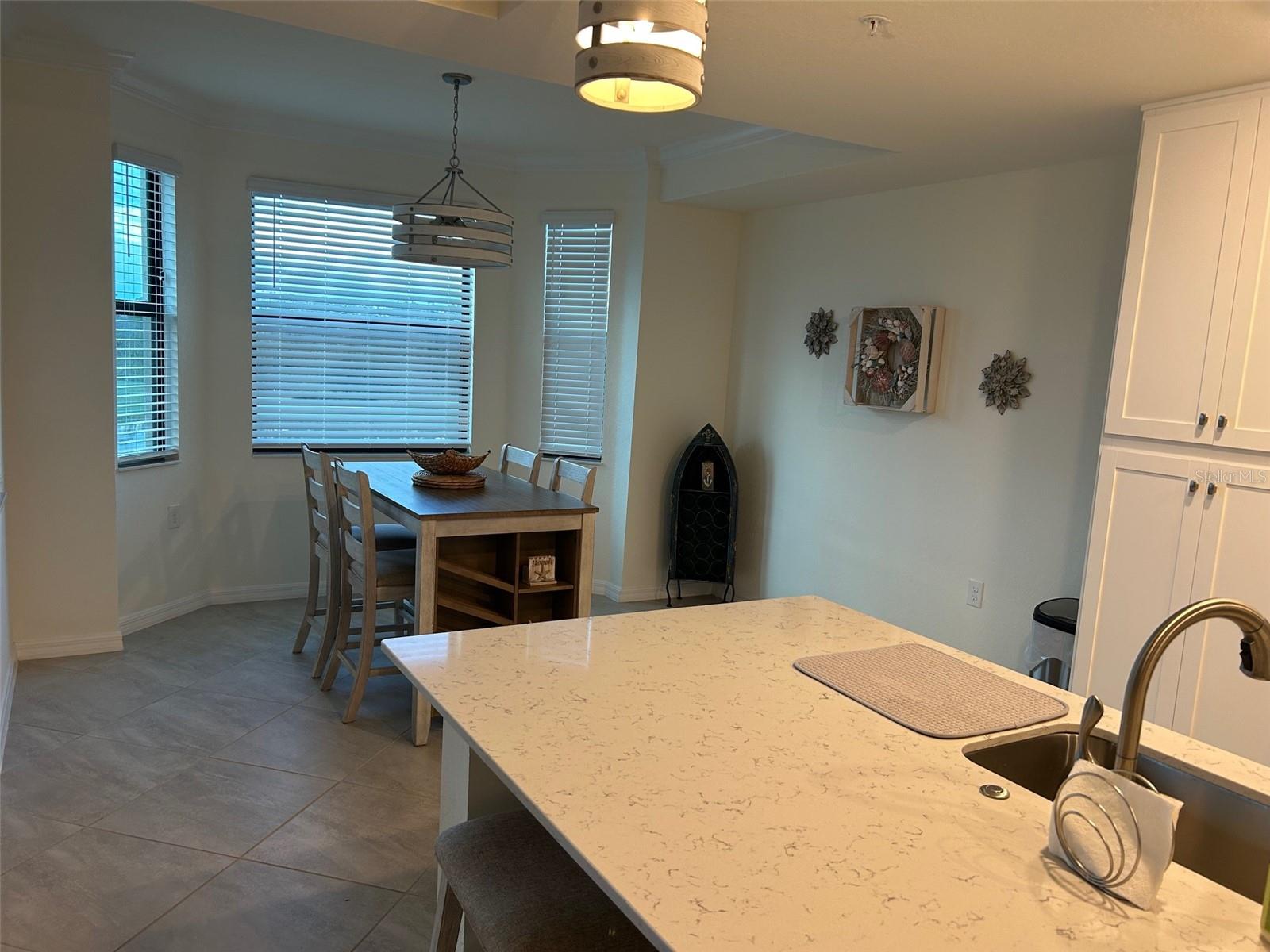 Image 4 of 6 For 17626 Gawthrop Drive 303