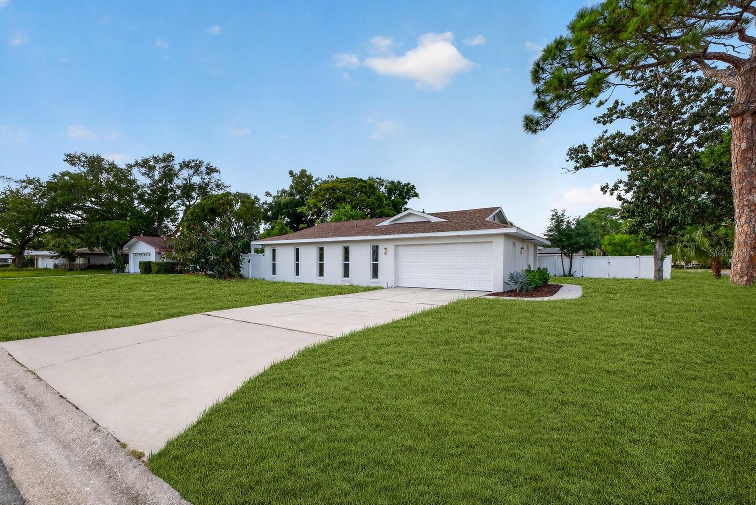 Image 34 of 36 For 6649 Pinellas Point Drive S