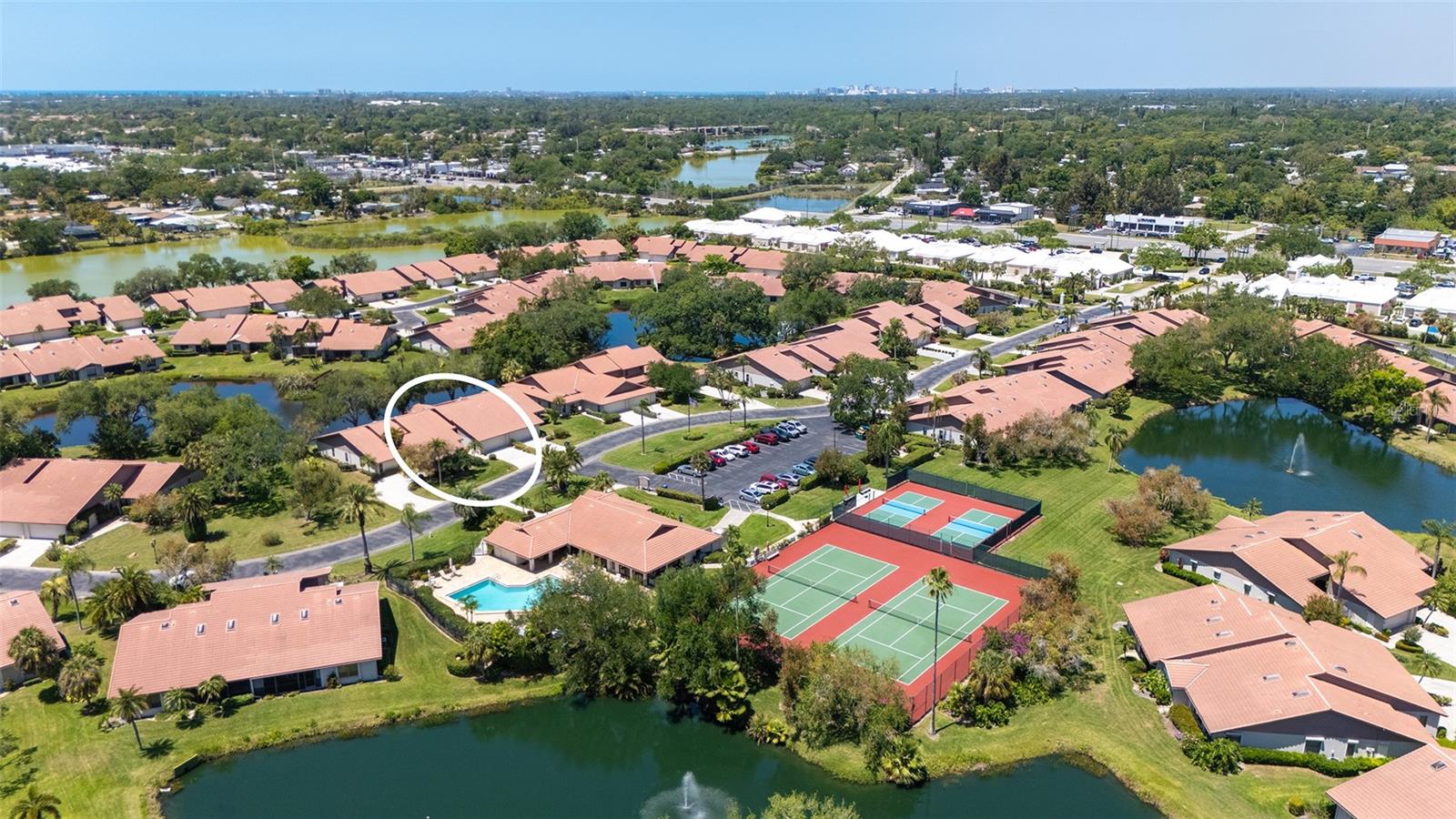 Details for 6048 Wilshire Boulevard 2, SARASOTA, FL 34238