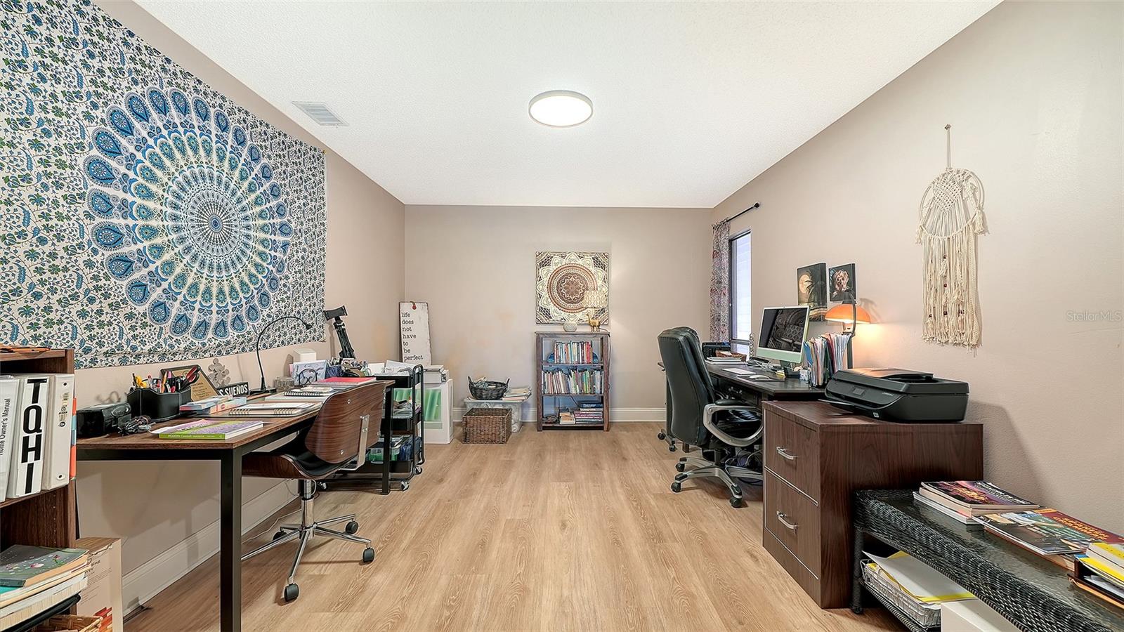 Image 24 of 58 For 6048 Wilshire Boulevard 2