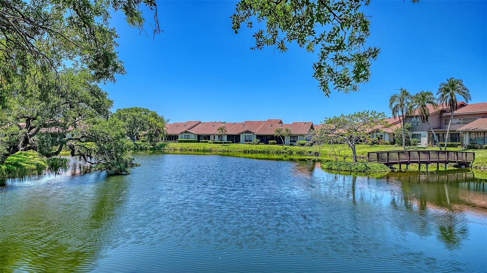 Image 29 of 58 For 6048 Wilshire Boulevard 2