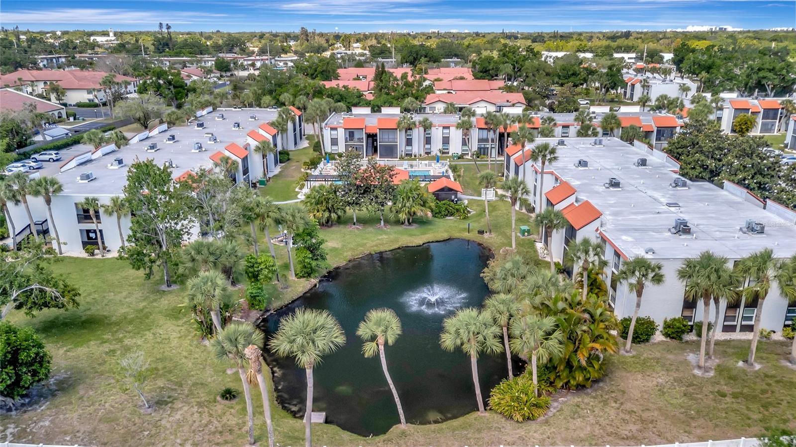 Image 22 of 24 For 3221 Beneva Road 102