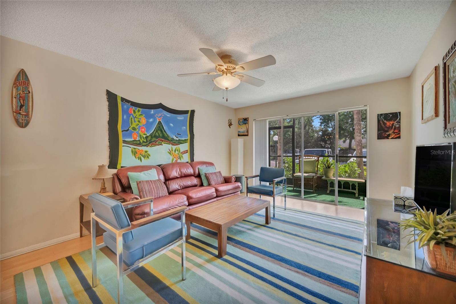 Image 4 of 24 For 3221 Beneva Road 102