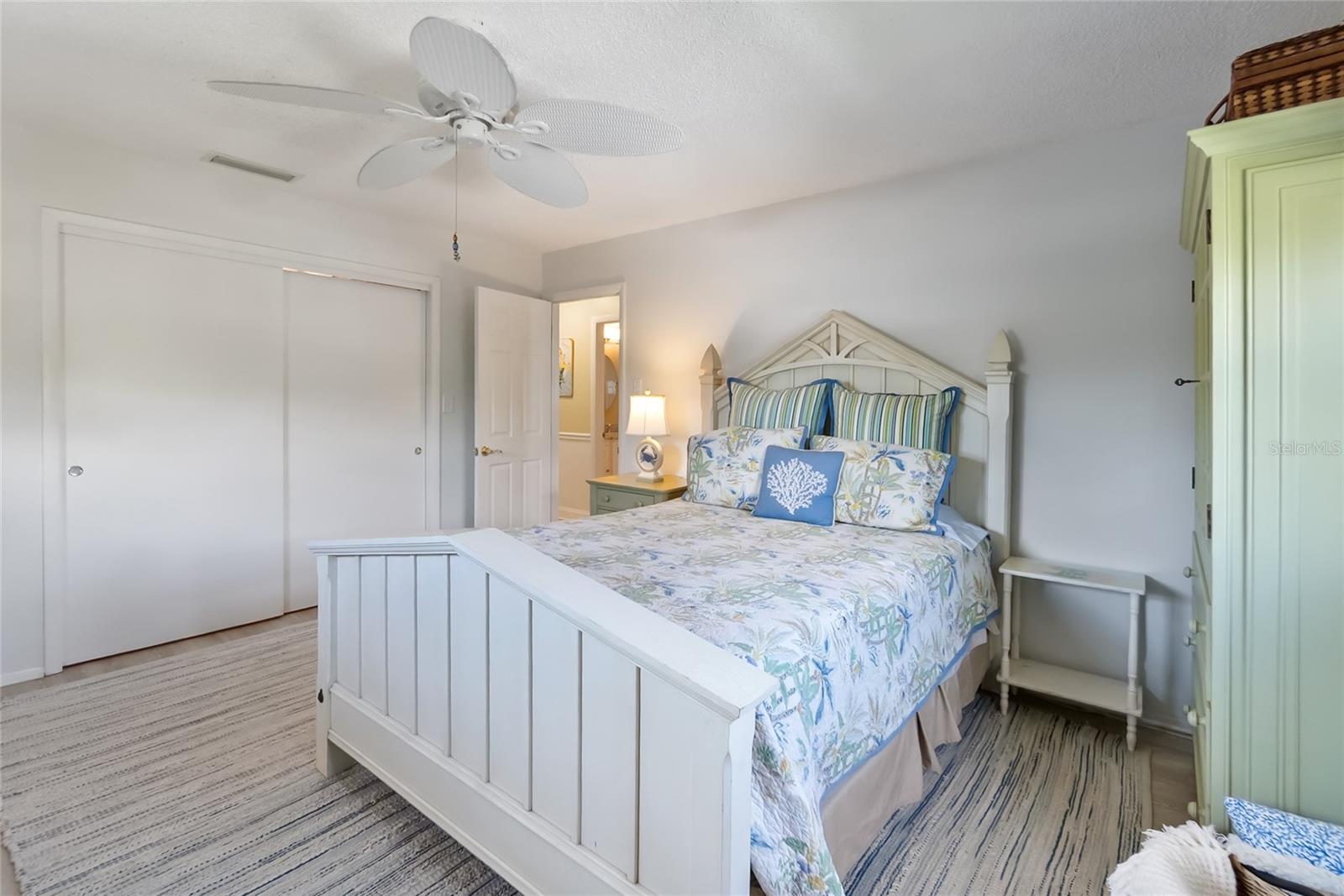 Image 25 of 48 For 2905 Avenue C