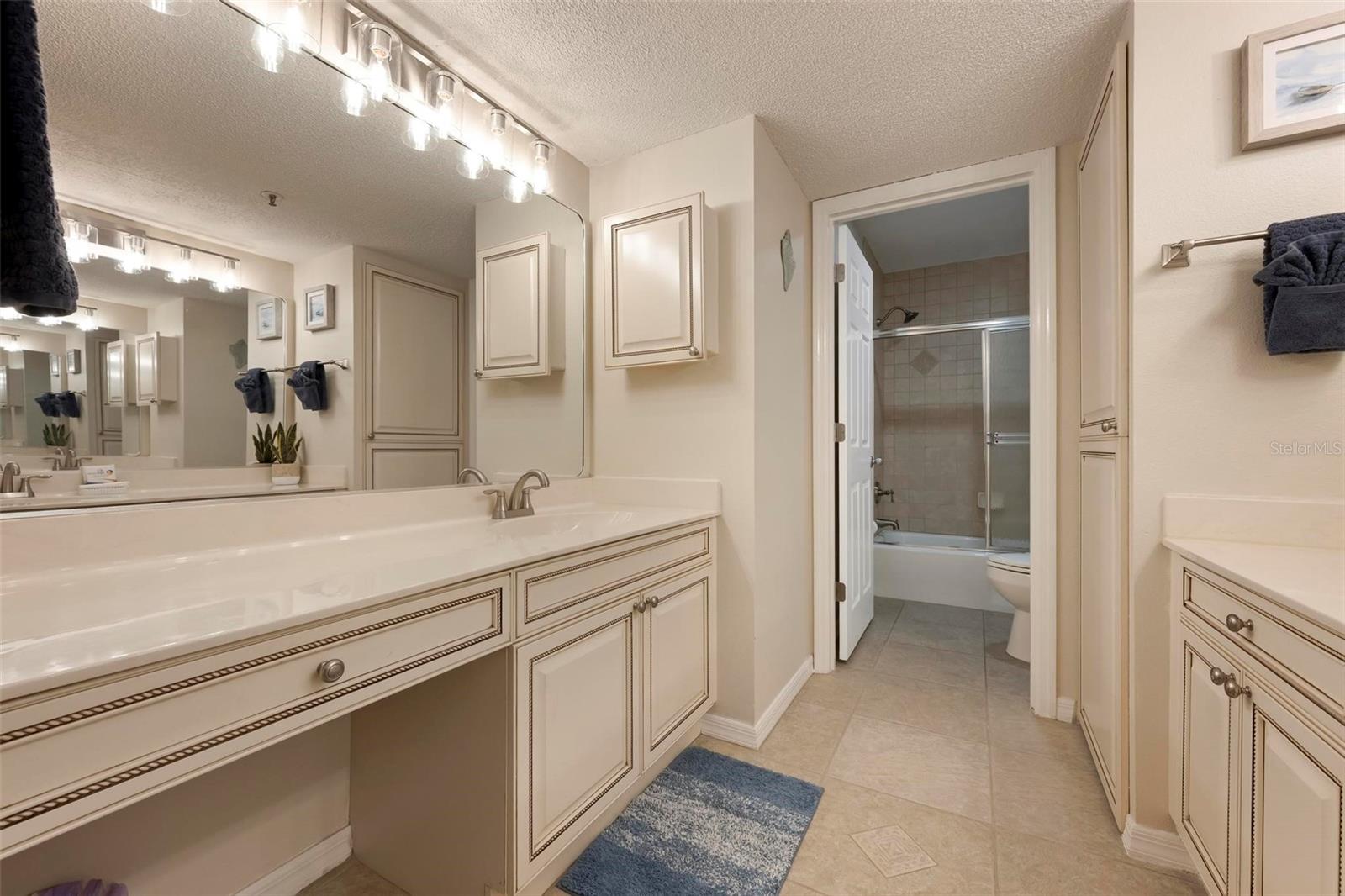 Image 17 of 70 For 1269 Siesta Bayside Drive 1269c