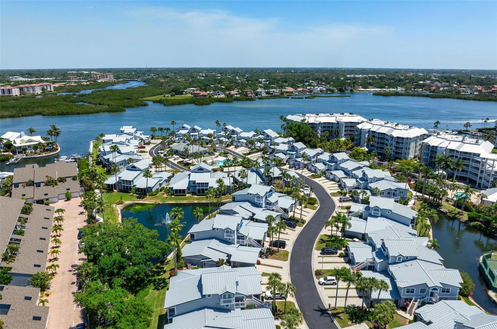 Image 37 of 70 For 1269 Siesta Bayside Drive 1269c