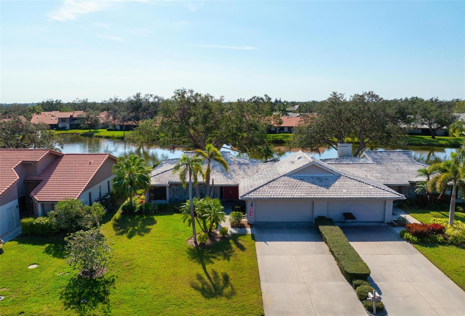 Image 43 of 66 For 3896 Wilshire Drive 11