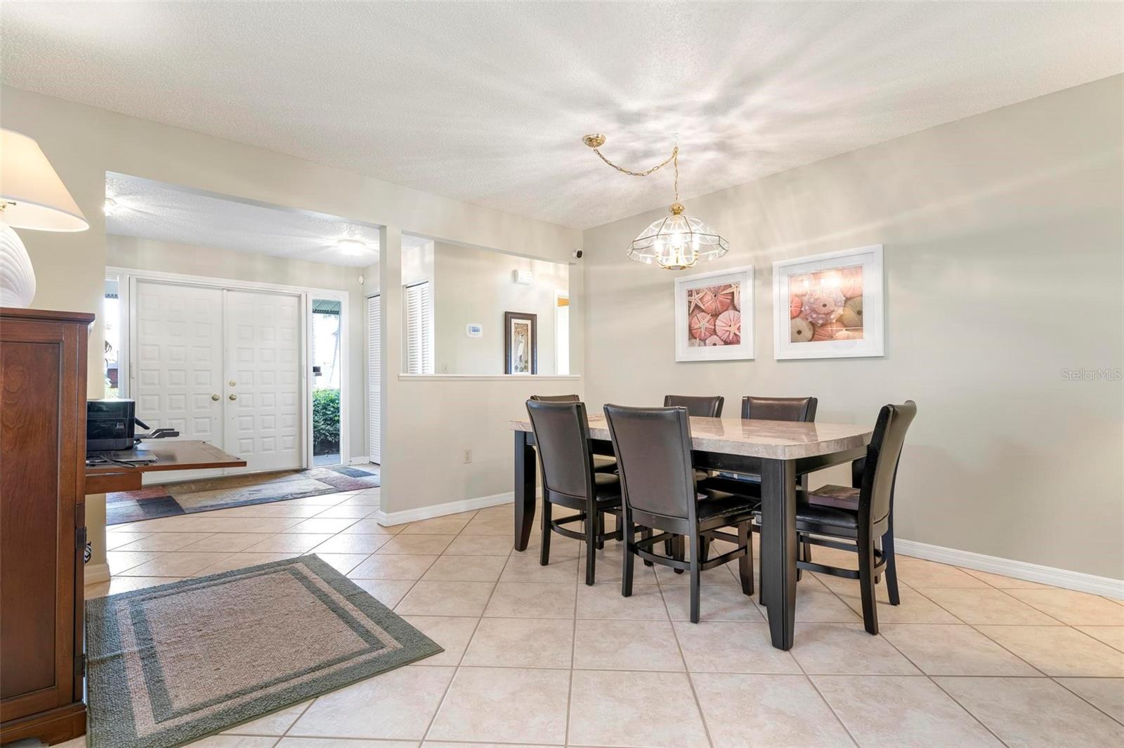 Image 8 of 66 For 3896 Wilshire Drive 11