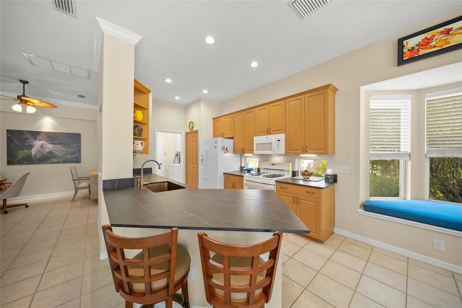 Image 9 of 53 For 6923 Lennox Place