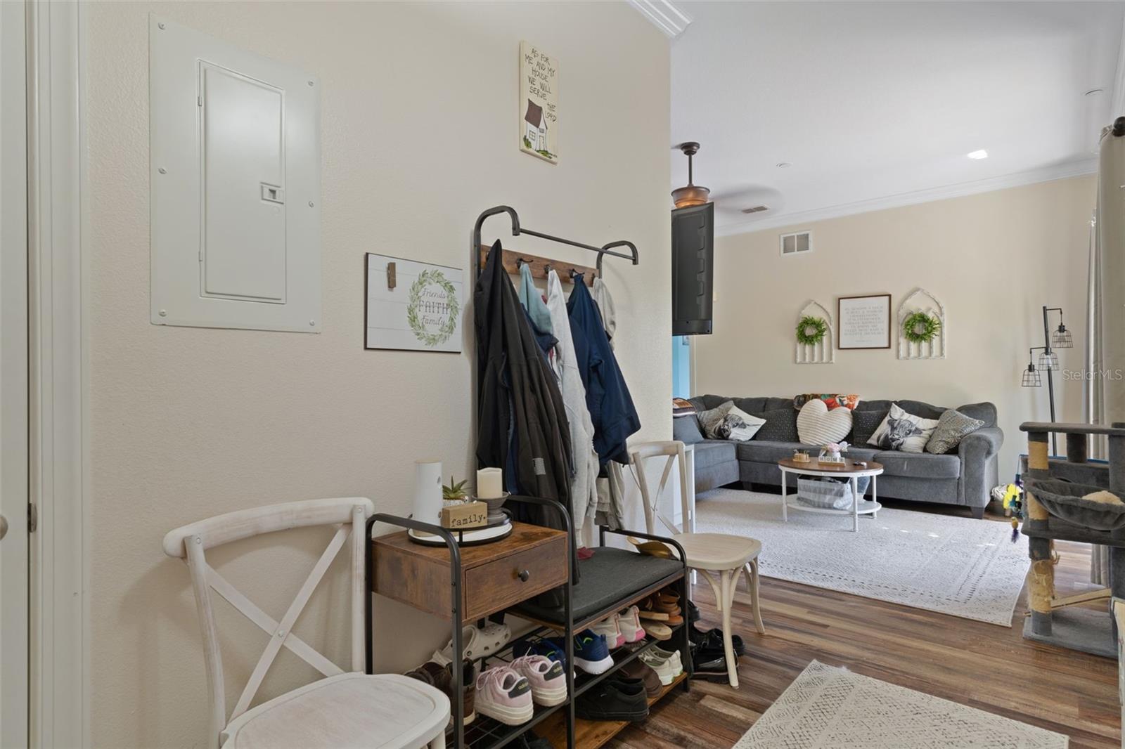 Image 10 of 49 For 7986 Southern Pines Drive 536