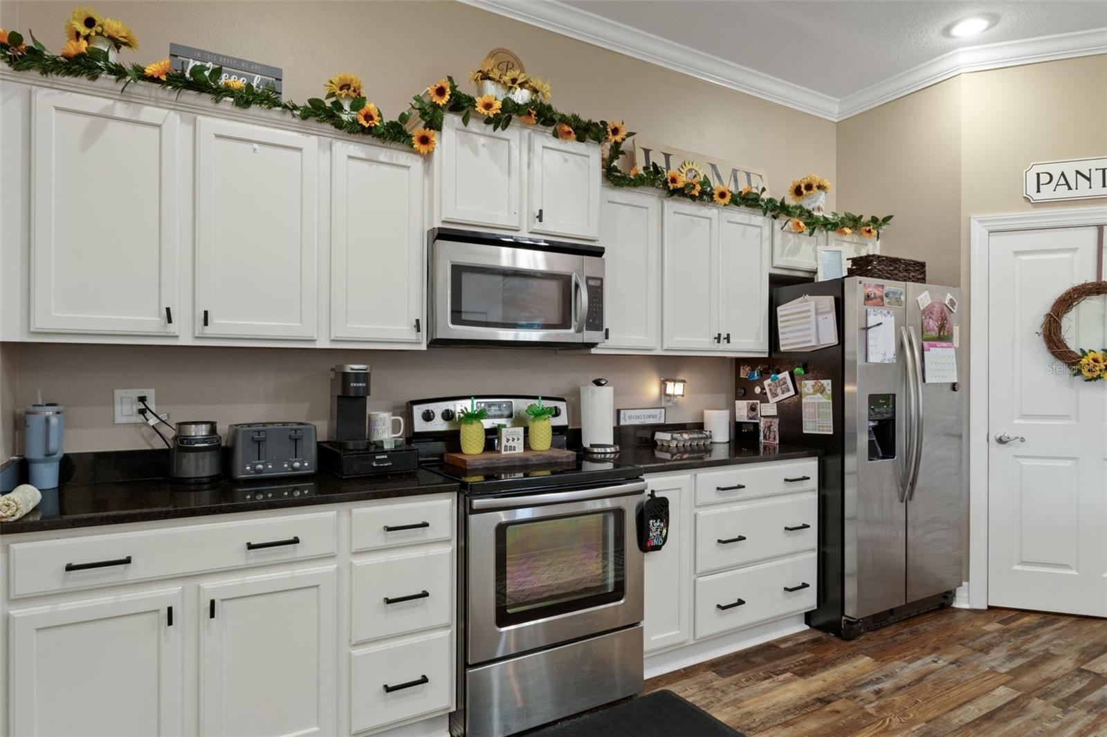 Image 20 of 49 For 7986 Southern Pines Drive 536