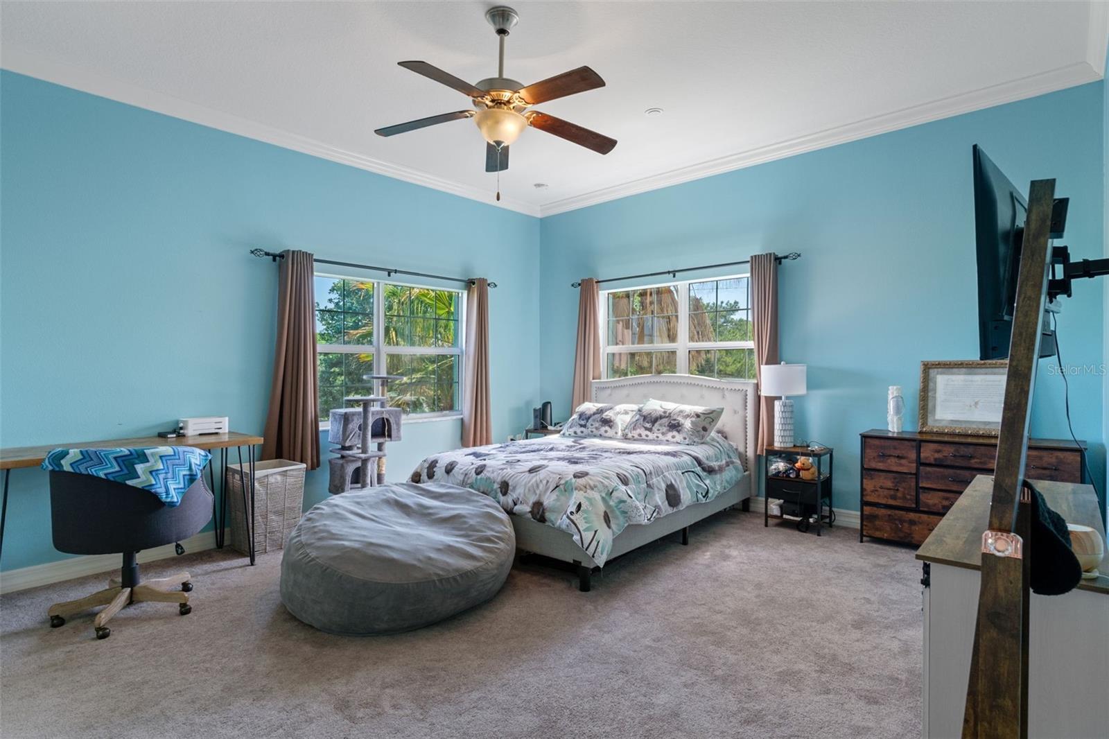 Image 26 of 49 For 7986 Southern Pines Drive 536