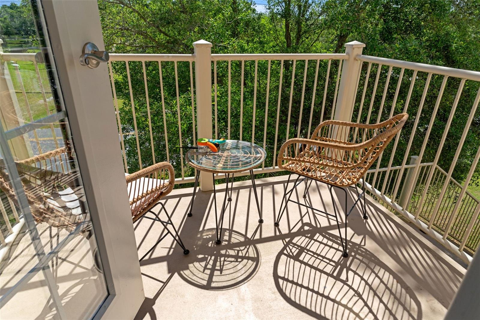 Image 39 of 49 For 7986 Southern Pines Drive 536