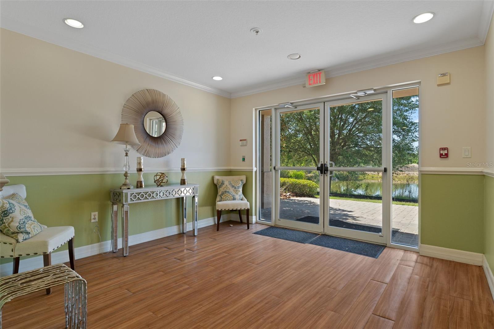 Image 4 of 49 For 7986 Southern Pines Drive 536
