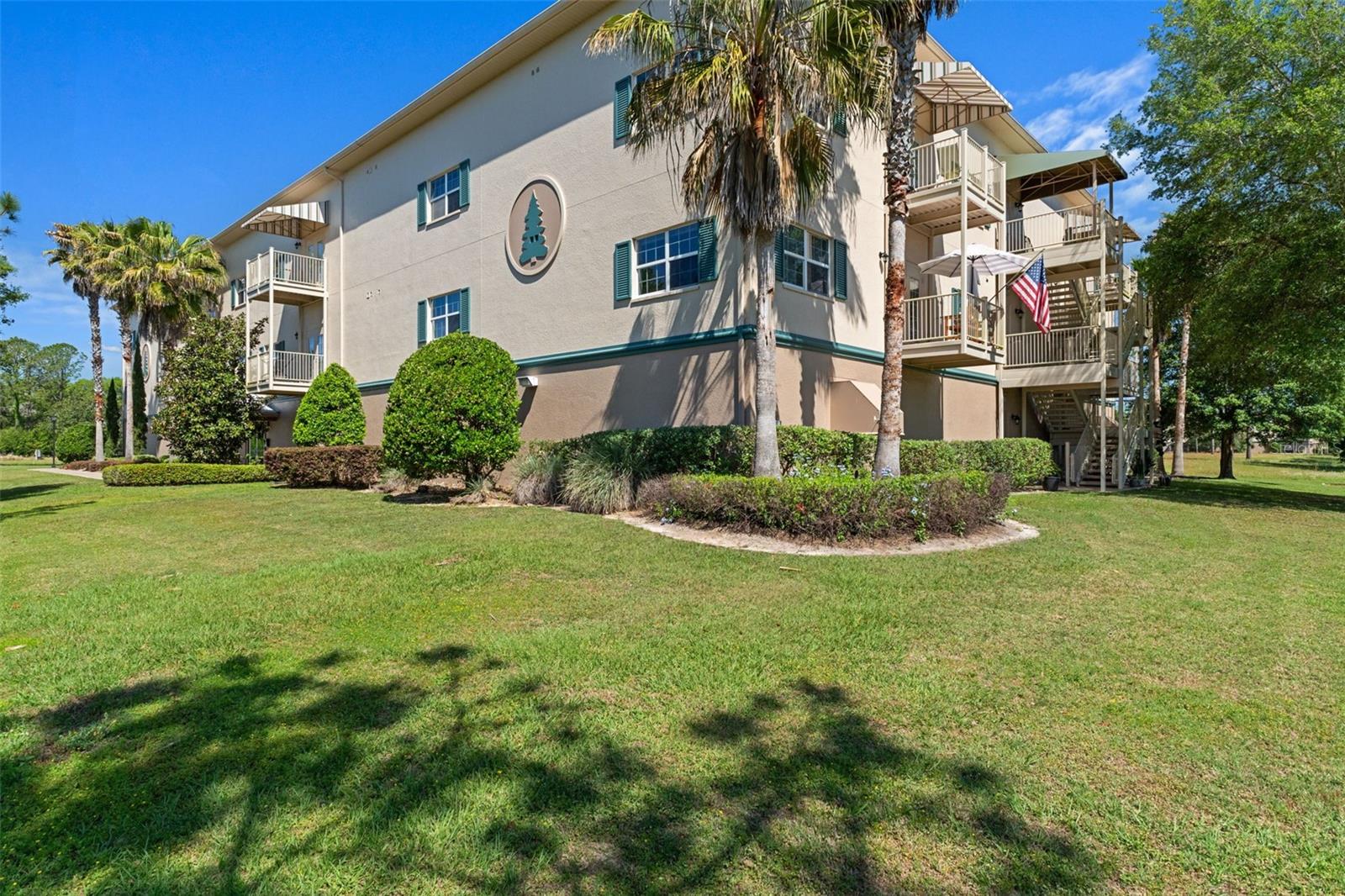 Image 40 of 49 For 7986 Southern Pines Drive 536