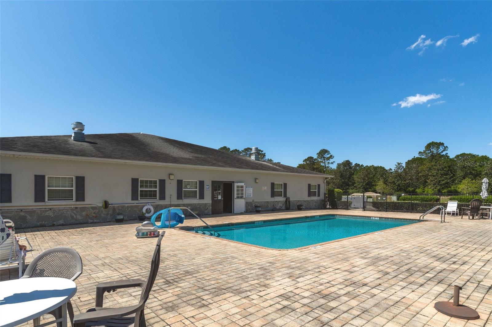 Image 47 of 49 For 7986 Southern Pines Drive 536